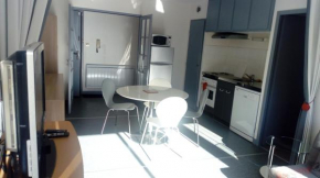 APPARTEMENT T2 AX-LES-THERMES